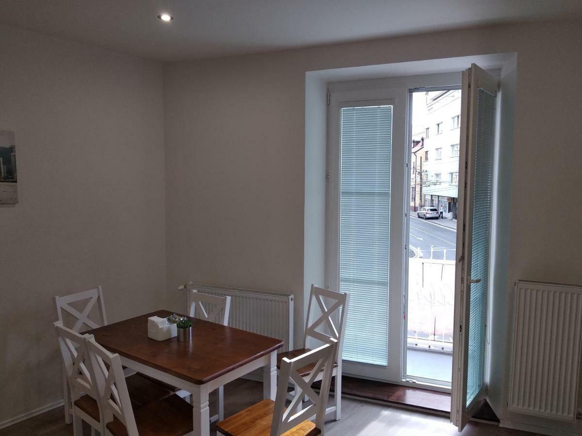 Kate & Jenny Apartments - Cosy Place In The City Center Pressburg Exterior foto