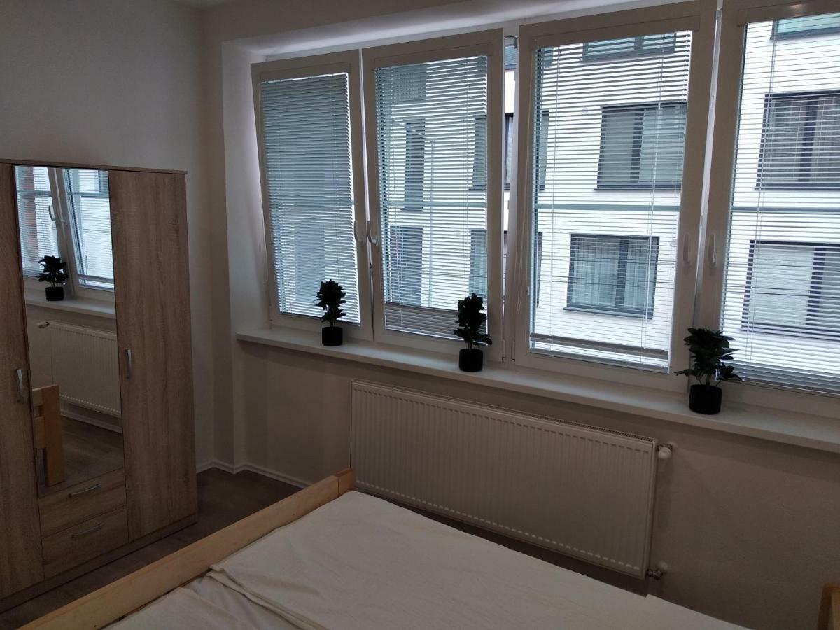 Kate & Jenny Apartments - Cosy Place In The City Center Pressburg Exterior foto